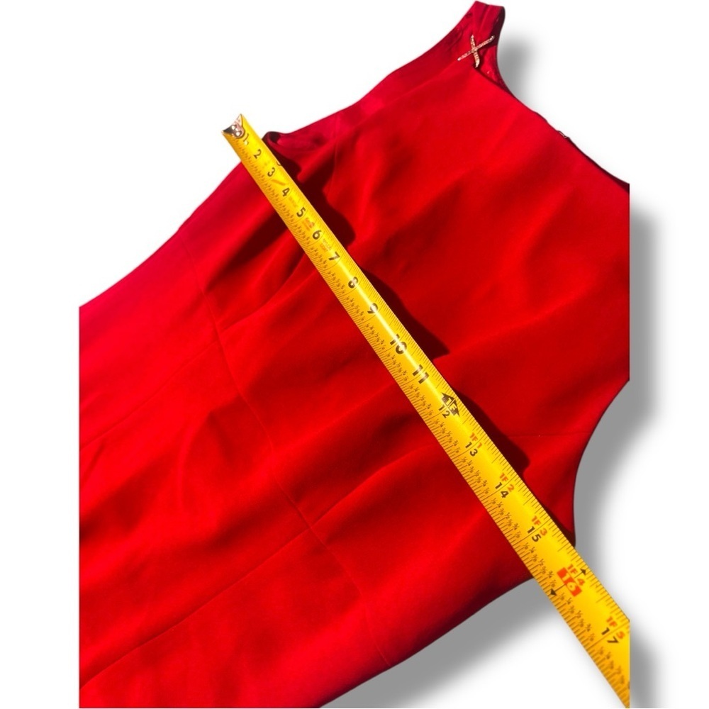 David Warren Petites Chic Form Fiting Scarlet Red Sleeveless Midi Dress - Picture 11 of 16